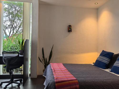 Twin Room image 3