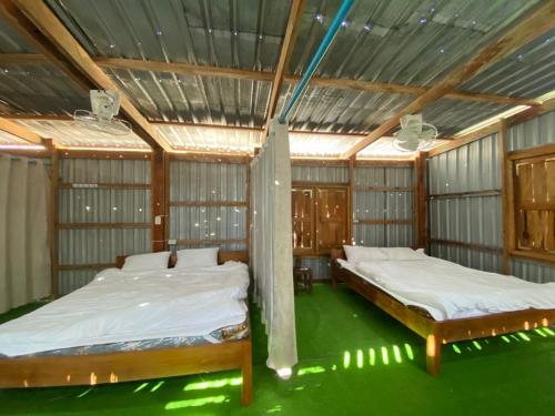 Cool Pool Bungalow in Na Hin