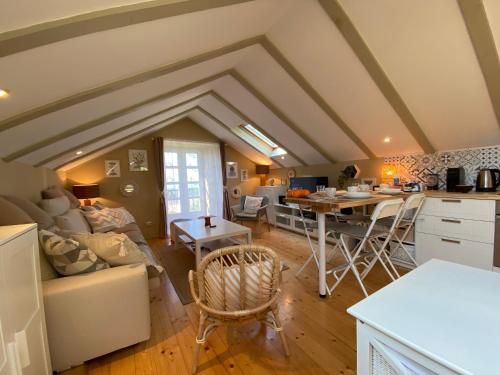 Villa Skylight - image 3