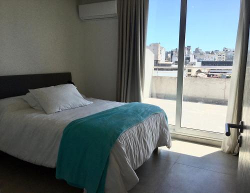 Deluxe Apartment image 2