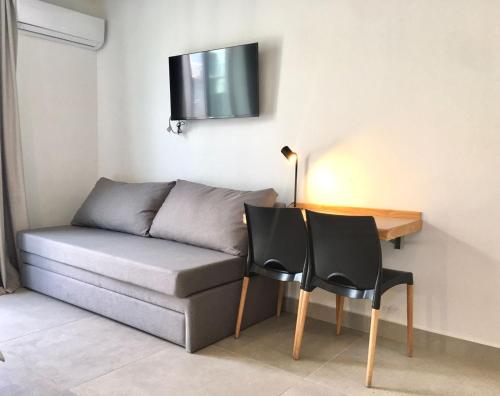Studio Apartment image 3