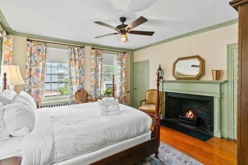 William's Grant Inn Bed and Breakfast – Bristol, RI
