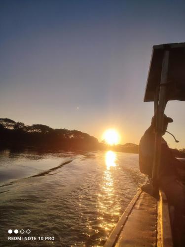 HOSPEDAJE CASA JENIFER SPA MOMPOXx in 蒙波斯