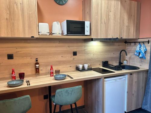 Little Charenton close Paris in Bois de Vincennes