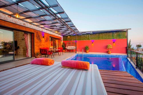 villa mira queen in Saribelen