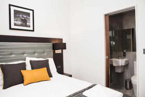 The Tudor Inn Hotel – London