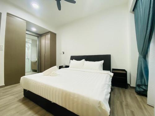 Agile S-K-Y Pavilion Residence KL TRX by M-O-O-N-L-I-G-H-T - image 2