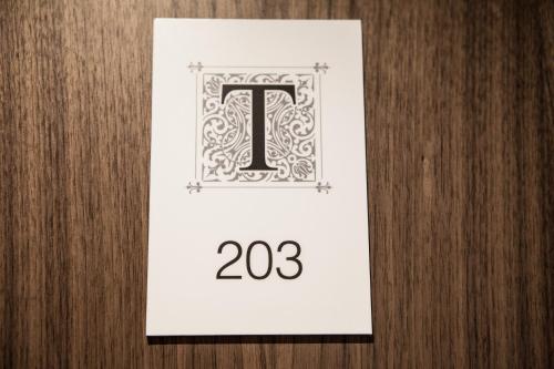 The Tudor Inn Hotel - image 4