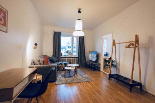 Le petit Sommelier - 1 Bedroom, Near metro, Garden view, Helsinky