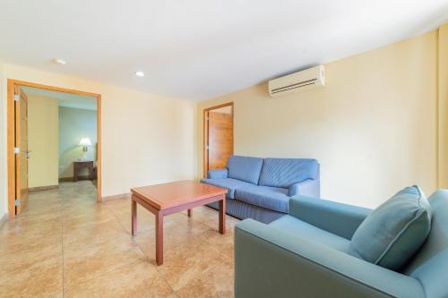641045167 Seven Crown La Paz Centro Historico