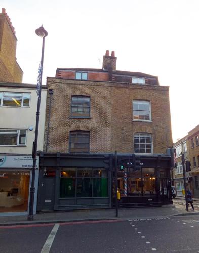 Iconic Warehouse style 4 Bed House Central London 