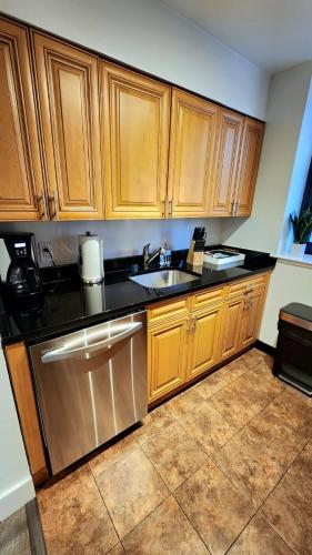 Manhattan Luxury 2bd 2bath in Hoboken, USA
