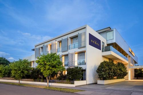 The Sebel Melbourne Kew
