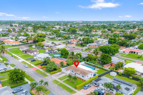 Exterior view, Miami Japandi Style Pool - BBQ in Olympia Heights