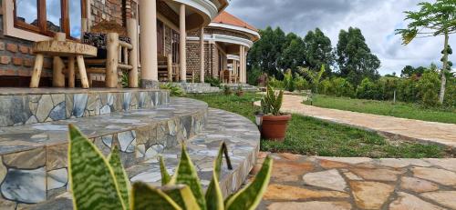 Viesnīcas āriene, 3 Enjovu Cottage - Benanda Forest Resort in Masaka