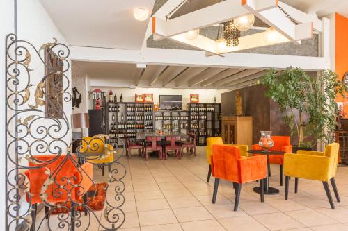 Hôtel Restaurant La Citadelle - image 7