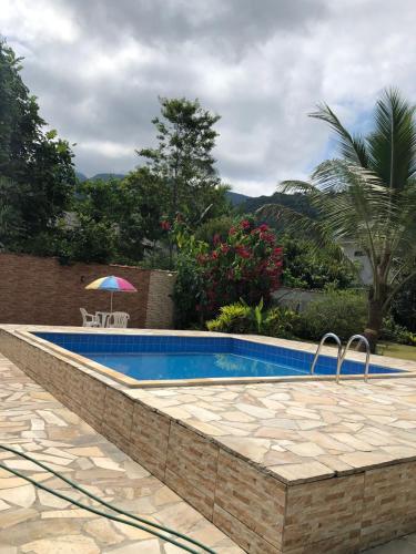 Casa com piscina e área gourmet – khách sạn tại Taquari