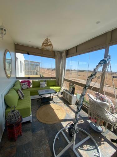 Sidi rahal blue beach Cozy apartment with a sea view in Sidi Rahal