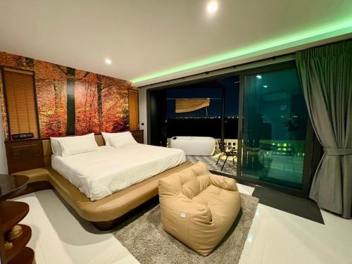 Chainam-Charmchuree residences cafe and spa in Bang Bua Thong