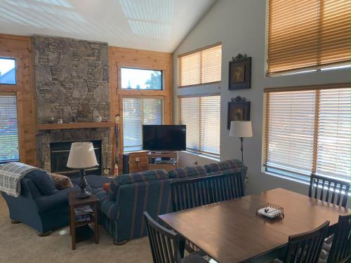 Seven Springs Sunridge 3 Bedrooms Deluxe Condo - main image