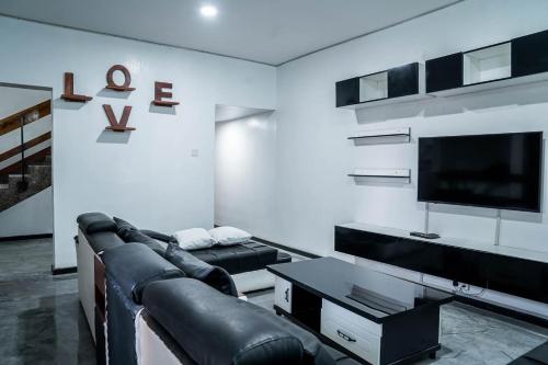 EMCA Haven 3-Bedroom Duplex, Lusaka