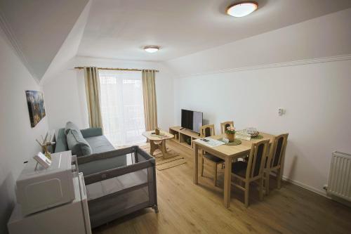 設施, 平方米2臥室公寓 (大聖尼古拉) - 有1間私人浴室 (Apartament Domina) in 大聖尼古拉