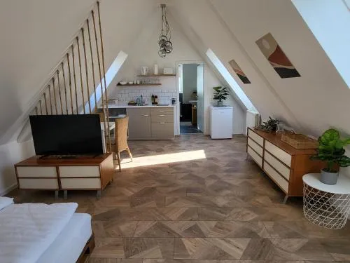 Dachgeschosswohnung 2 - Apartments am Schloss in Oberschleißheim, Deutschland