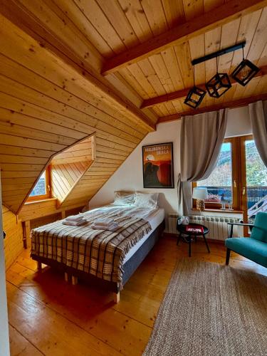 1 queen bed