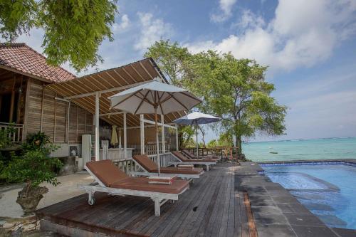 Swimming pool, Wooden Beach Sunset Cottages near Two Raksa Cafe