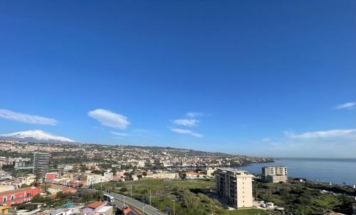 Triple Room with Sea View image 7