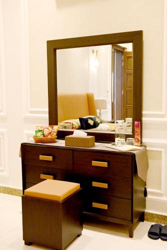 Apartment image 7