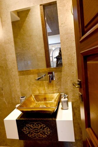 Apartment image 3