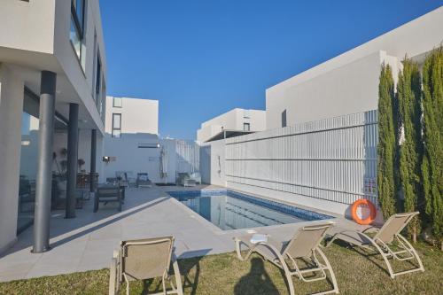 Villa with Private Pool image 2