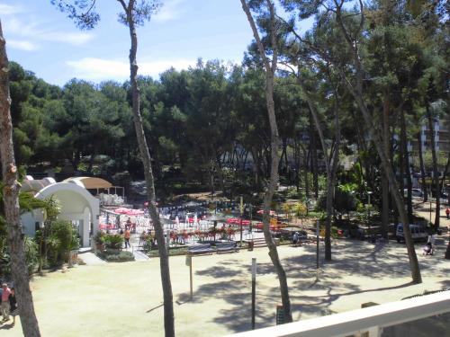 Park Suites Salou - image 8