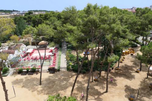 Park Suites Salou - image 5