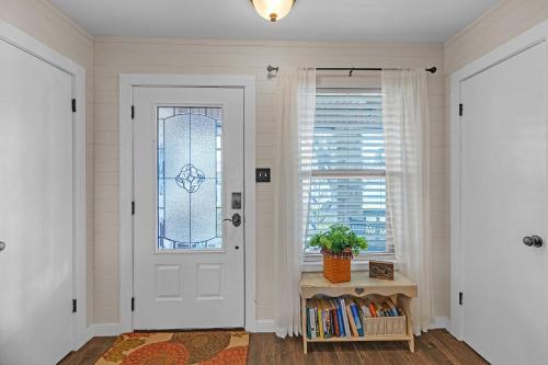 Dean's Retreat at Georgetown home Dean's Retreat at Georgetown home