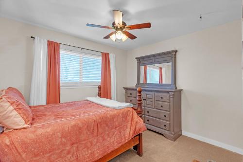 Dean's Retreat at Georgetown home Dean's Retreat at Georgetown home