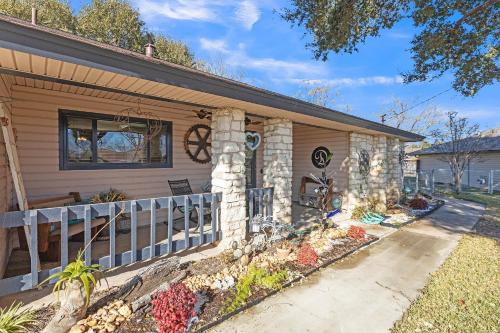 Dean's Retreat at Georgetown home Dean's Retreat at Georgetown home