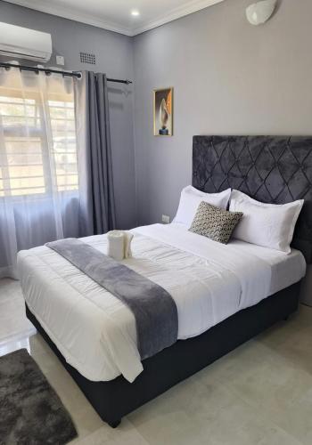 Taurus Apartments in ชีปาตา