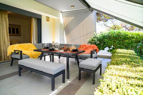 Athenian Riviera Prestige 2 bedroom, Atenas