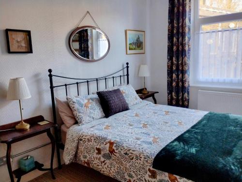The Cobbles - Central, Parking, Netflix & Woodburner in Hebden Bridge