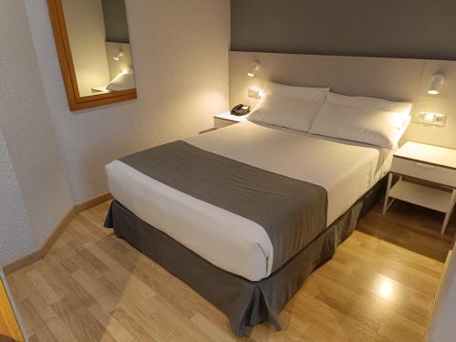 1 double bed