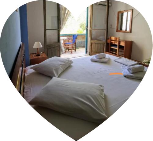 1 double bed