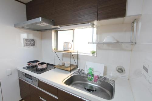 Hotel LUANA in Shin-Nakano in Nakano