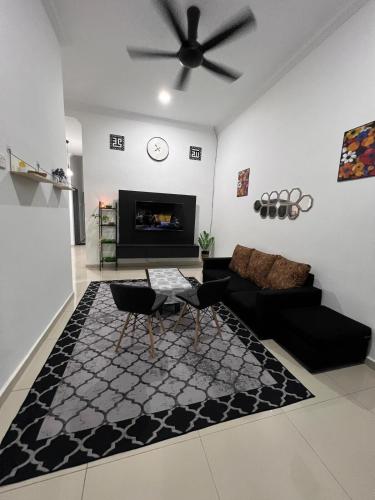 NH Mutiara Homestay