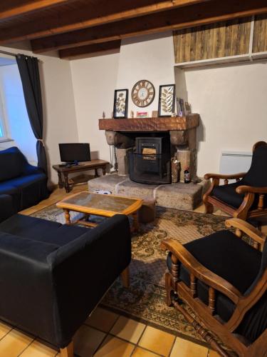 Gite Des Monts D'Arrée gîte à louer Kerbérou