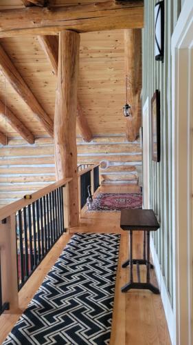 Firefly Creek Lodge in Livonia, USA