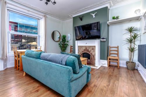 Stylish city view flat in mural quarter – khách sạn tại Kingsdown