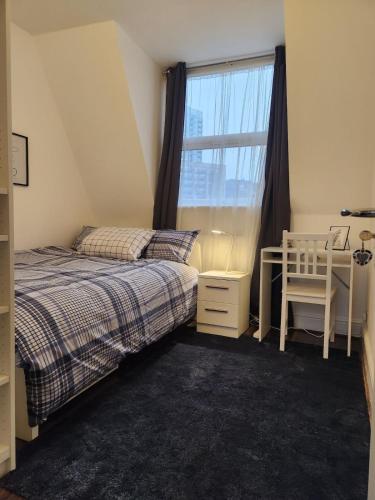 Modern Spacious Rooms 10 Minutes from Big Ben 5