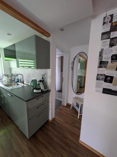 virtuve, fewoflagmeier Meidelstetten I Maisonetten Wohnung Alb in Hohenstein (Reutlingen)